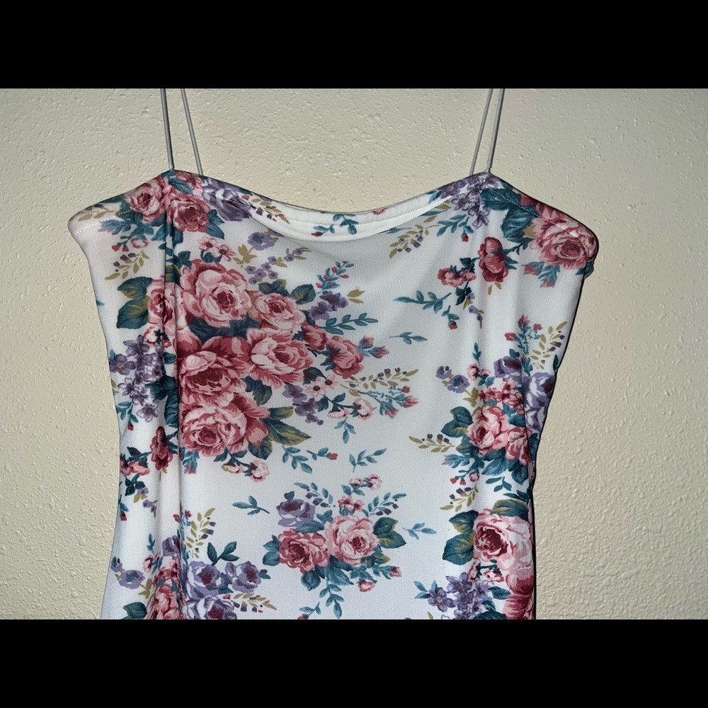 SOLD!!! Floral 🌺💐🌸 Forever 21 Bodycon Mini Dress